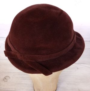 Vintage Neiman Marcus Genuine Velours Womens Brown Hat Size 22 Classy